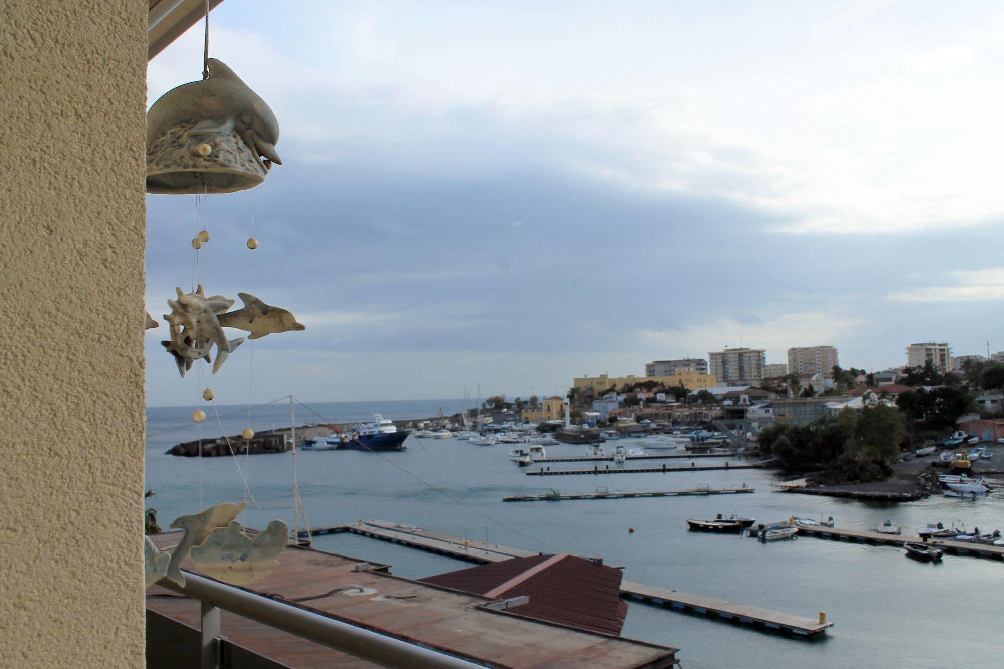 Baia Di Ognina Bed & Breakfast Katanya Dış mekan fotoğraf