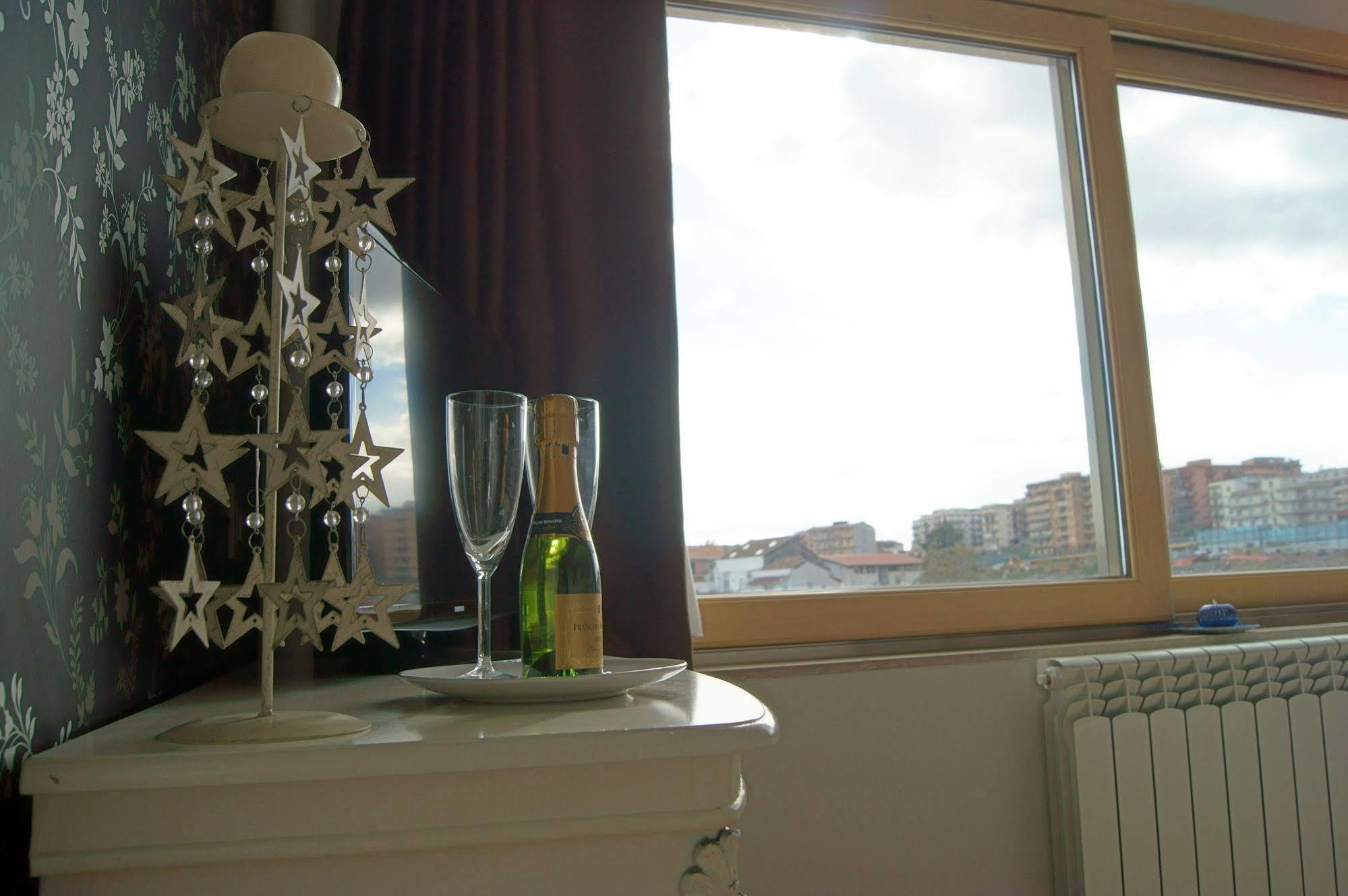 Baia Di Ognina Bed & Breakfast Katanya Dış mekan fotoğraf