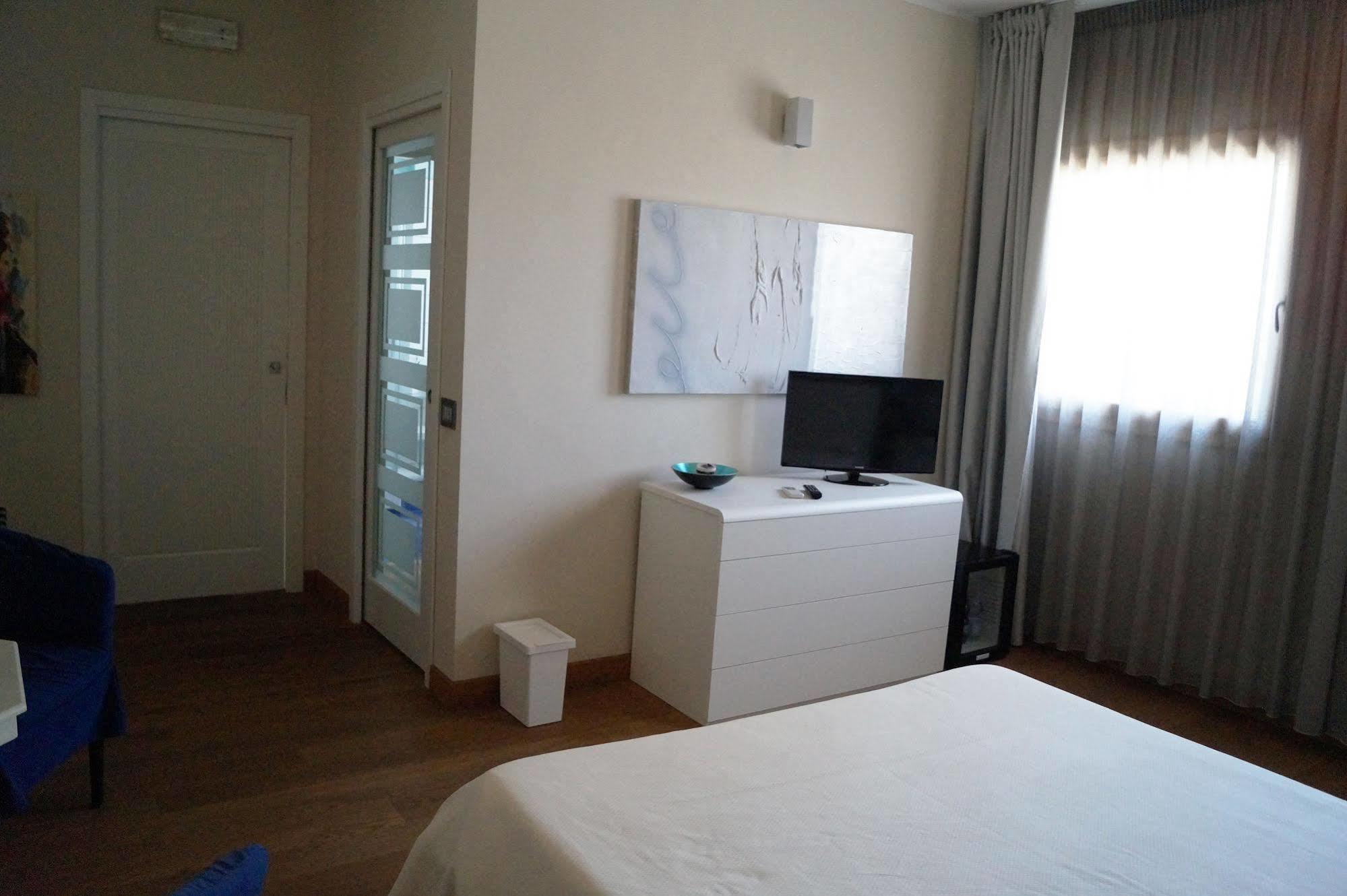 Baia Di Ognina Bed & Breakfast Katanya Dış mekan fotoğraf
